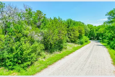 2606 Cypress Street, Granbury, TX 76048 - Photo 2