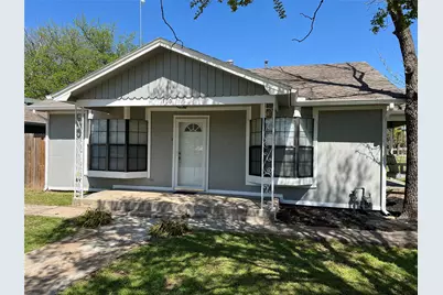 300 W 4th Street, Springtown, TX 76082 - Photo 2