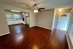 300 W 4th St, Springtown, TX 76082 - Photo 6