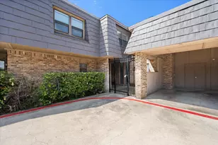 207 E Harwood Rd, Euless, TX 76039 - Photo 18