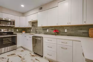 7777 Royal Ln, Dallas, TX 75230 - Photo 10