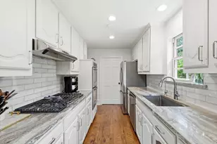 15319 Trails End Dr, Dallas, TX 75248 - Photo 10