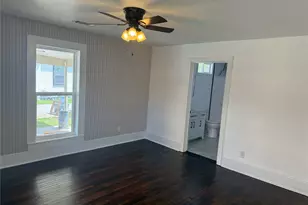 309 W 8th St, Bonham, TX 75418 - Photo 12
