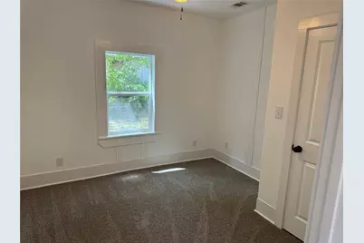 309 W 8th Street, Bonham, TX 75418 - Photo 18