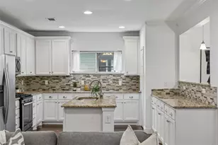 310 S Waverly Dr, Dallas, TX 75208 - Photo 12