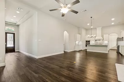 8905 Woodheath Circle, McKinney, TX 75070 - Photo 10