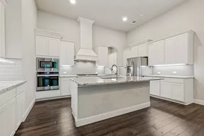 8905 Woodheath Circle, McKinney, TX 75070 - Photo 8