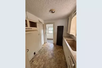 2107 Avenue I, Wichita Falls, TX 76309 - Photo 8