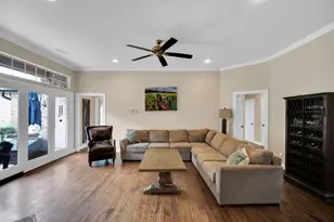 759 Village Green Dr, DeSoto, TX 75115 - Photo 18