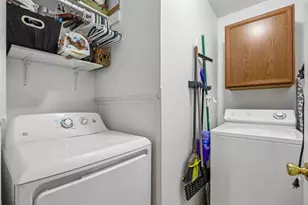635 Classen Dr, Dallas, TX 75218 - Photo 22