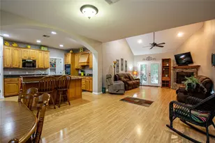 6400 Avon Dr, Waco, TX 76708 - Photo 2