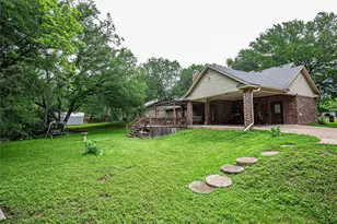 6400 Avon Dr, Waco, TX 76708 - Photo 22