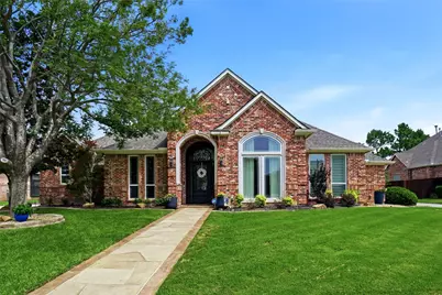 9009 Thornway Drive, North Richland Hills, TX 76182 - Photo 2