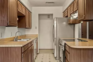 6417 Kary Lynn Dr N, Watauga, TX 76148 - Photo 10