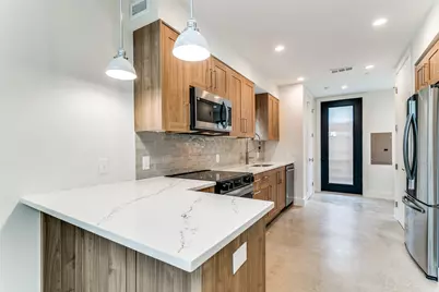 4715 Live Oak Street #106, Dallas, TX 75204 - Photo 4