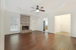 1719 Cliffcrest Dr, Duncanville, TX 75137 - Photo 2