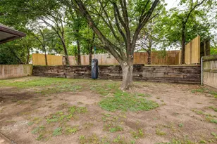 1719 Cliffcrest Dr, Duncanville, TX 75137 - Photo 12