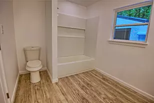 103 Phillips St, Saint Jo, TX 76265 - Photo 14