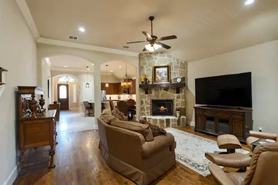 6413 Falcon Ridge Lane, McKinney, TX 75071 - Photo 14