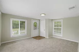 1214 Jones St, Greenville, TX 75401 - Photo 6