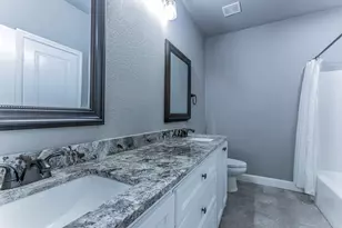 233 Fox Run Ln, Robinson, TX 76706 - Photo 20