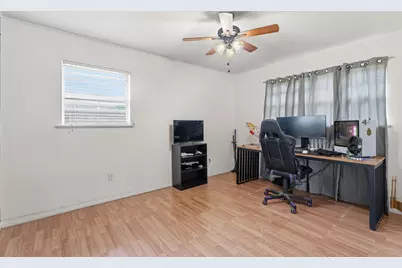 107 Sequoia Drive, Palestine, TX 75803 - Photo 14