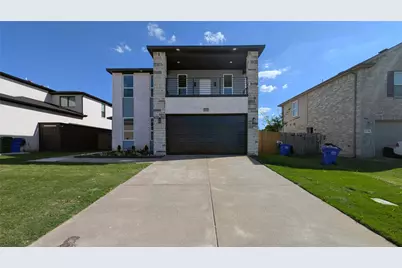 14722 Broadview Drive, Balch Springs, TX 75180 - Photo 2