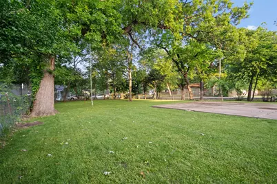 920 N Virginia Street, Terrell, TX 75160 - Photo 24