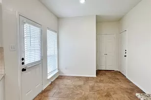 835 Rockett Ln, Cedar Hill, TX 75104 - Photo 10