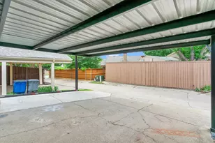 16815 Davenport Rd, Dallas, TX 75248 - Photo 30