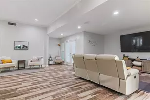 2620 Carmel Dr, Carrollton, TX 75006 - Photo 12