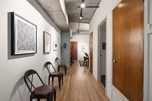2011 Cedar Springs, Dallas, TX 75201 - Photo 2