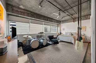 2011 Cedar Springs, Dallas, TX 75201 - Photo 18