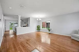 5325 Chessie Cir, Haltom City, TX 76137 - Photo 2