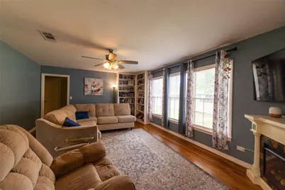 1211 Lamar Drive, Mt Pleasant, TX 75455 - Photo 2
