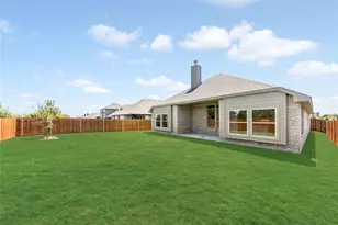 561 Red Maple Rd, Waxahachie, TX 75165 - Photo 28