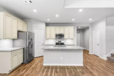 12173 Pearl Bay Court, Conroe, TX 77304 - Photo 6