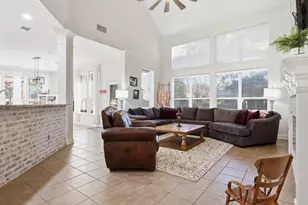 2632 Lakebend Dr, Grand Prairie, TX 75054 - Photo 10
