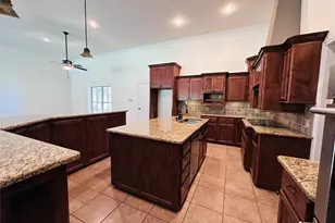 192 Randy St, Gun Barrel City, TX 75156 - Photo 8