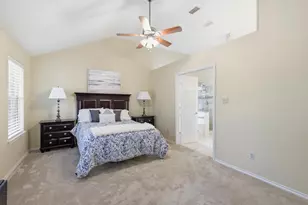 4404 Durham Ct, Grand Prairie, TX 75052 - Photo 18