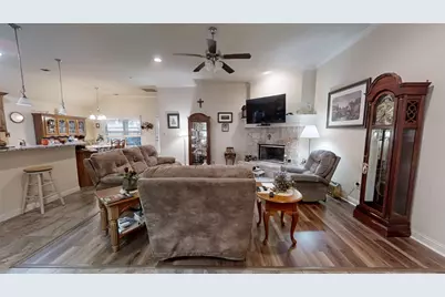 109 Donna Circle, Granbury, TX 76049 - Photo 6