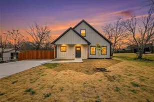 9717 Santa Clara Dr, Fort Worth, TX 76116 - Photo 2