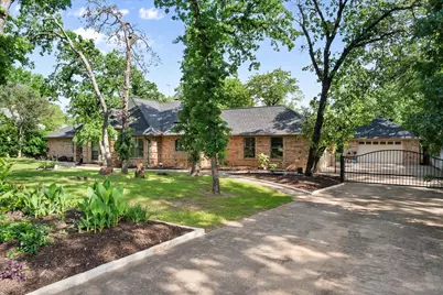 2037 Lazy Lane, Keller, TX 76262 - Photo 2