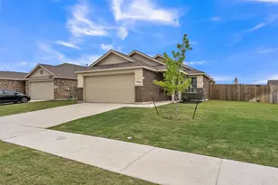 14928 Bull Wagon Wy, Fort Worth, TX 76052 - Photo 2