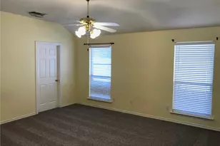 1300 Rosewood Ln, Allen, TX 75002 - Photo 6
