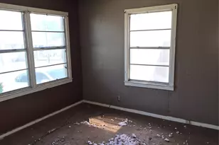 335 Avenue J, Dallas, TX 75203 - Photo 10