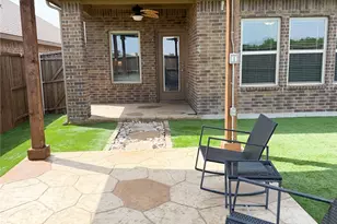 929 Philadelphia St, Fate, TX 75189 - Photo 10