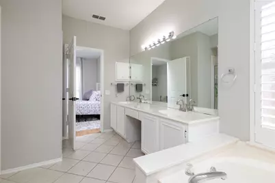 2206 Arbor Chase Circle, Arlington, TX 76011 - Photo 20