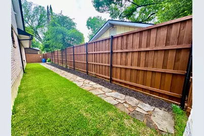 9920 Greenfield Drive, Dallas, TX 75238 - Photo 38