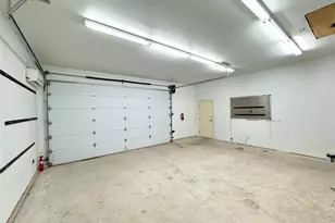 9920 Greenfield Dr, Dallas, TX 75238 - Photo 34